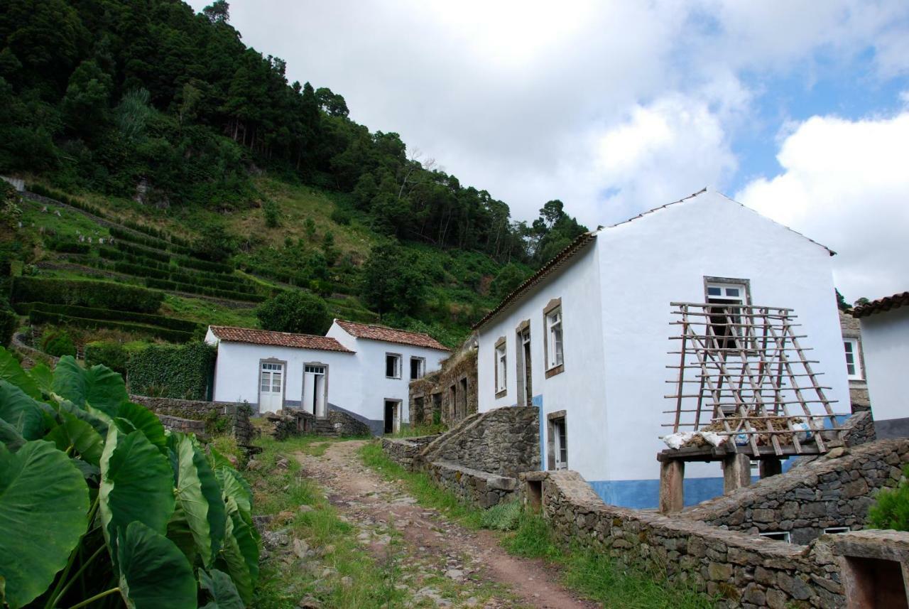 Aldeia Do Sanguinho Hotel Faial da Terra Exterior foto